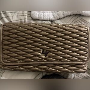 Lug Metallic Quilted Clutch